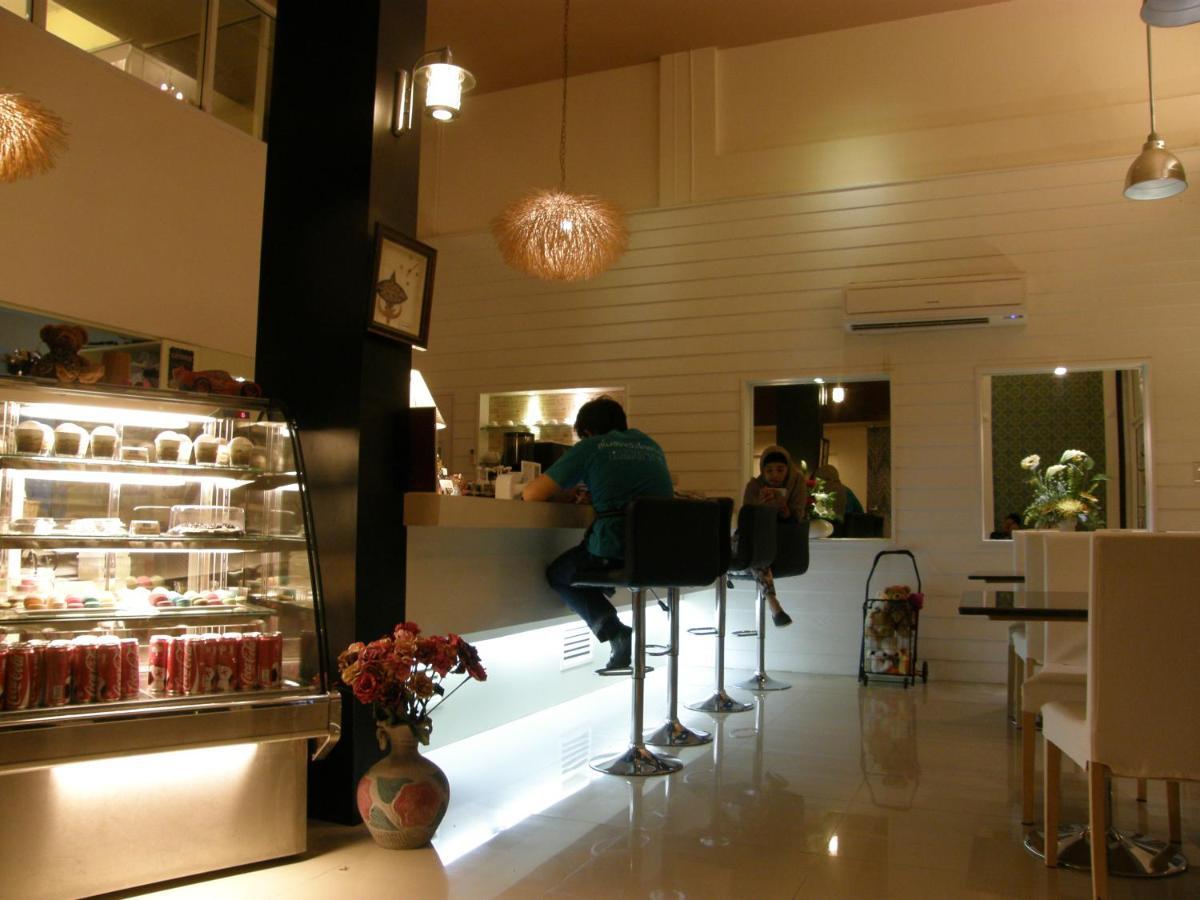 Mooz Huahin Bed & Breakfast Bagian luar foto