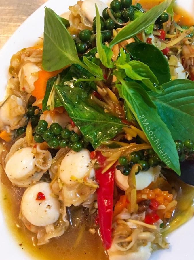 Mooz Huahin Bed & Breakfast Bagian luar foto