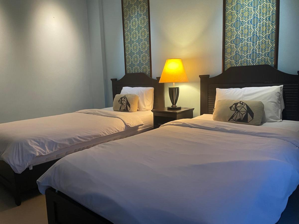 Mooz Huahin Bed & Breakfast Bagian luar foto